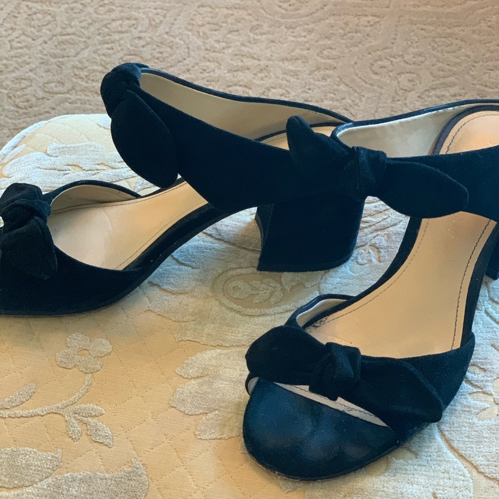IVANKA TRUMP black suede heels